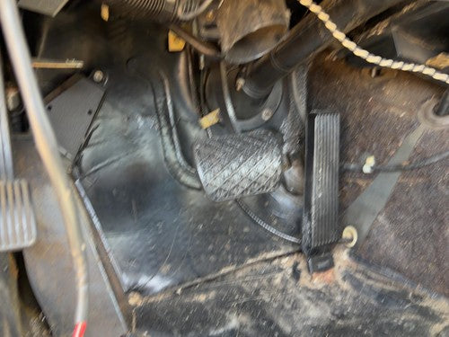1973-1980 Mercedes 450SL 107 Brake Pedal Assembly Automatic OEM