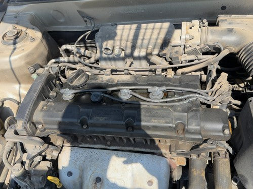 2001-2002 Hyundai Elantra Valve Cover Oem 2.0L 2240023510