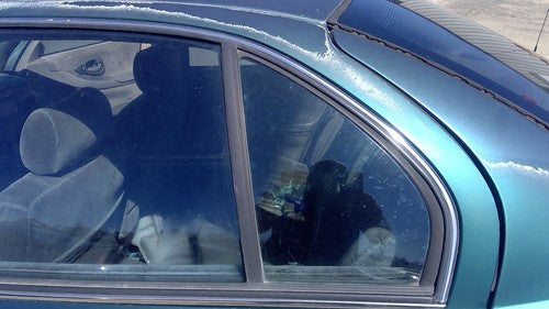 95-01 Chevy Lumina Driver Left Rear Vent Window Small Back Door Glass With Frame