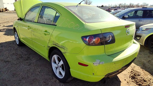 2004 05 Mazda 3 Complete Fuel Rail With Injectors Set With Wiring Harness 2.3L