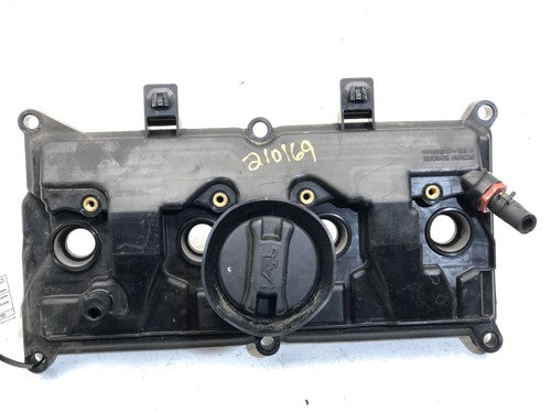 2013-2015 Nissan Sentra Valve Cover With Oil Fill Cap 1.8L Oem 4 Cylinder