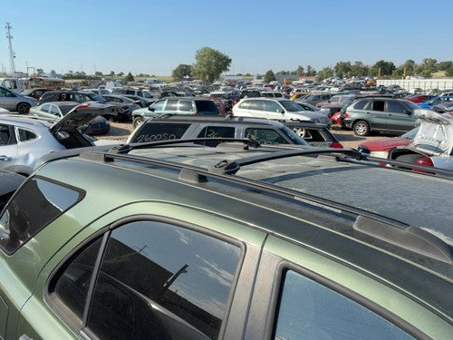 2003-2009 Kia Sorento Luggage Rack Cross Bars Only Oem Roof