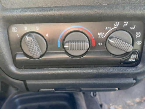 99-05 Chevy S10 Blazer Temperature Control Module Heater AC Head Unit 15098966