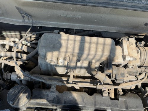 2001-2003 Hyundai Elantra Intake Manifold Oem 2.0L 2831023602