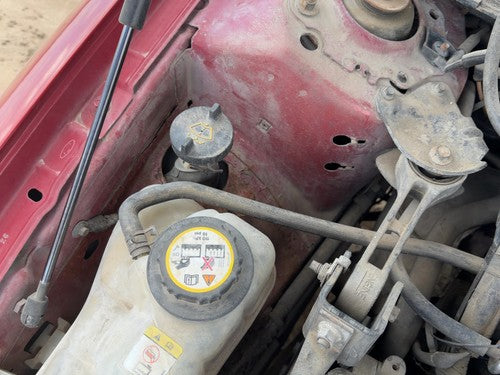97-07 Taurus Windshield Washer Fluid Reservoir With Pump Oem Wiper Tank Sedan