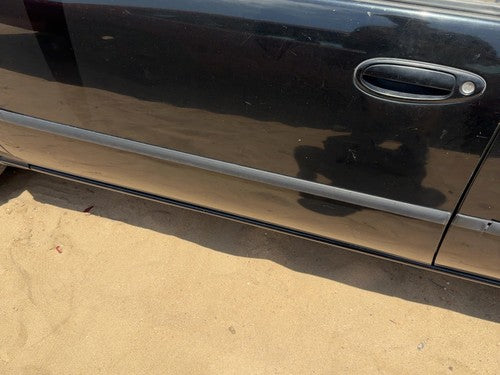 1995-1999 Nissan Maxima Driver Left Front Moulding From Door Oem Super Black Kh3
