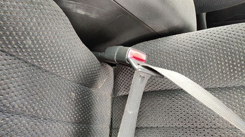 1995-1997 S10 Blazer Driver Left Front Seat Belt Buckle Receiver Oem Gray