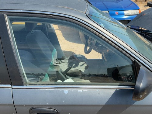 1996-2000 Honda Civic Passenger Right Front Side Window Door Glass Oem 4797411