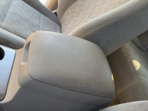 2004-2006 Kia Sorento Center Console Lid Only Oem Arm Rest Fold Down Beige Fc