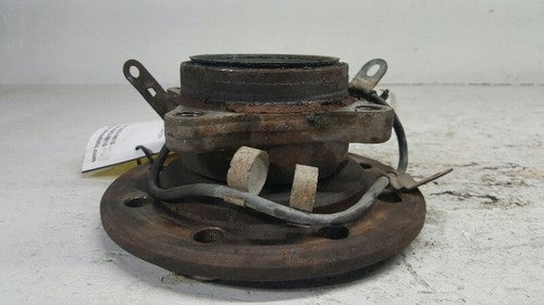 1996-2000 Chevy Silverado 2500 Front Wheel Hub Assembly Oem