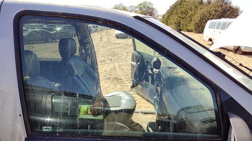 1997-2005 Chevy Venture Passenger Right Front Side Window Door Glass Oem