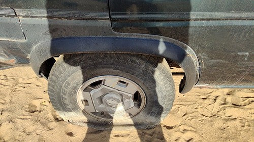 94 Nissan Pathfinder Passenger Right Rear Wheel Flare Oem Quarter Moulding Black