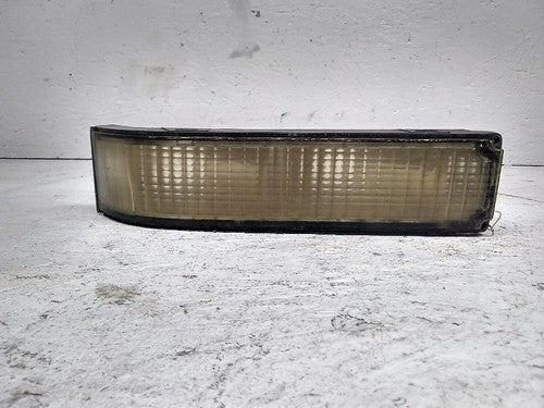 1988-2000 Chevy Silverado 2500 Passenger Corner/Park Light Turn Signal Oem