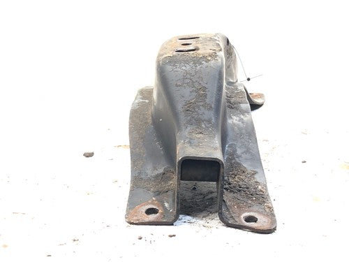 2011 Ford Van E350 Transmission Crossmember Engine Mount Bracket Automatic At