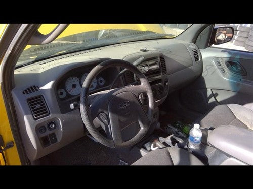 2001-2004 Ford Escape Passenger Right Front Lower Fog Light Lamp With Bracket