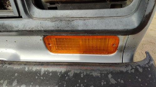 1983-1988 Ford Ranger Driver Left Front Turn Signal Light Lamp Fender Mounted