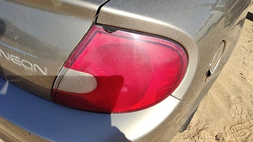 2000-2002 Dodge Neon Passenger Right Tail Light Brake Lamp Oem Rear 05288526Ak
