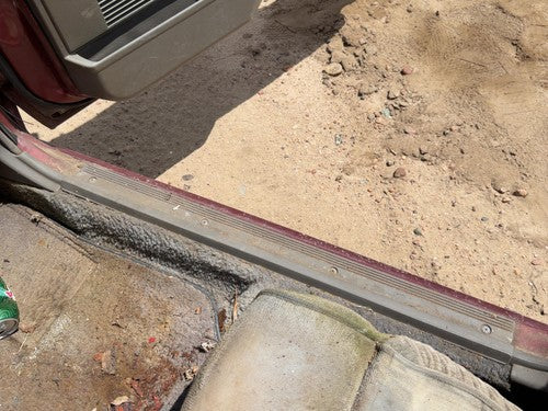 85-88 Nissan Maxima Passenger Right Lower Sill Step Moulding Trim Panel Oem Gray