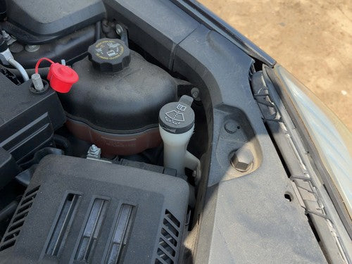 10-17 Chevy Equinox Windshield Washer Fluid Reservoir With Pump Oem Wiper Tank