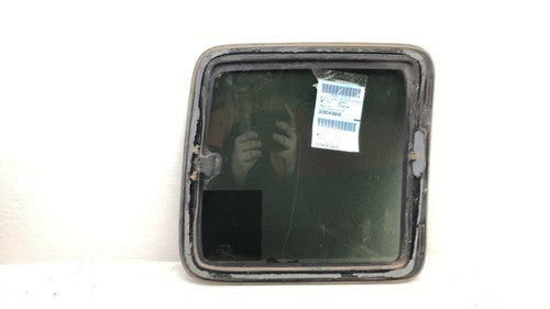 1999-2007 Silverado 1500 Driver Left Rear Side Window Door Glass Oem Back