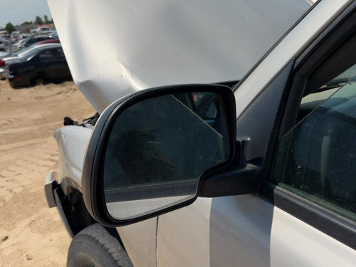 03-06 Suburban 1500 Driver Left Power Side Mirror Door Mounted Silver Birch 59U