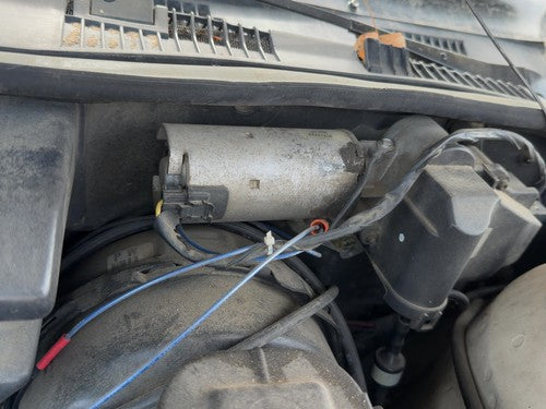 1985-1986 Oldsmobile 98 Windshield Wiper Motor Oem 88961293