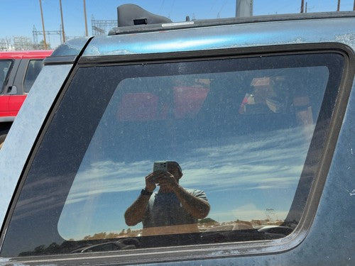 91-94 Ford Explorer 2 Dr Passenger Right Rear Quarter Glass Back Side Window OEM