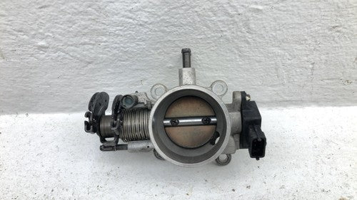 01-03 Hyundai Elantra Throttle Body Valve Assembly Complete With Sensors 2.0L
