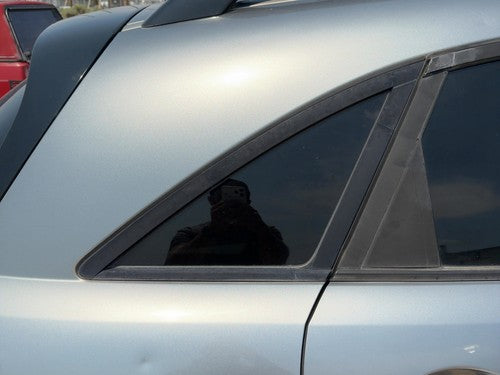 2003-2005 Infinity Fx45 Passenger Right Rear Quarter Glass Back Side Window Oem