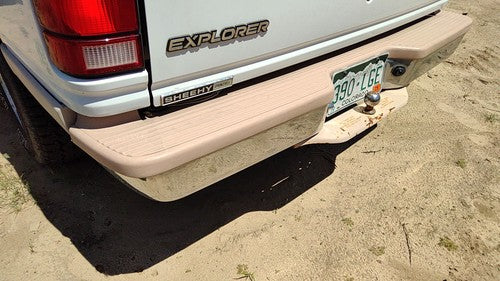 1991-1994 Ford Explorer Rear Bumper Assembly With Brackets Oem White F2tz17906j