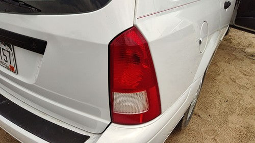 2000-2007 Focus Station Wagon Passenger Right Tail Light Brake Lamp Oem Rear