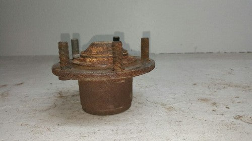 1990-1994 Eagle Talon Wheel Hub Rear Without Abs Mb515400