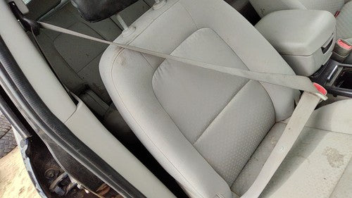 07-09 Grand Vitara Xl-7 Passenger Right Front Seat Belt Buckle Receiver Oem Gray