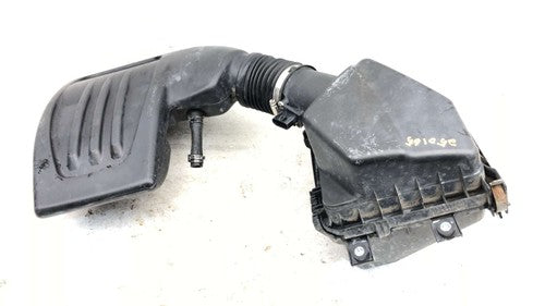 2005-2008 Chevy Cobalt Complete Air Intake Filter Box Housing With Tube Oem 2.4L