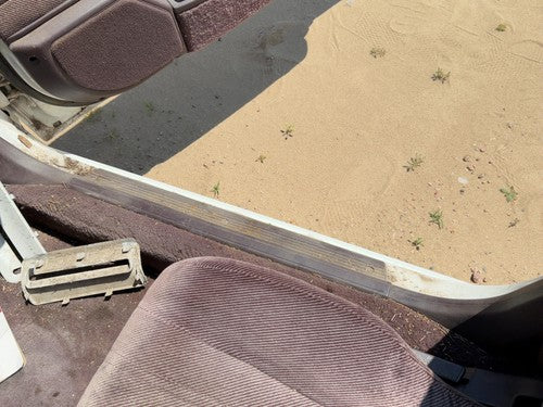 86-89 Accord Lx Passenger Right Lower Sill Step Moulding Trim Panel Sedan Maroon