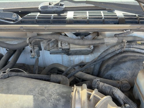 2001 Chevy S10 Blazer Front Windshield Wiper Motor Assembly OEM 15036008