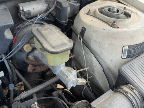 1985-1990 Oldsmobile 98 Power Brake Booster With Master Cylinder Pair Set Oem