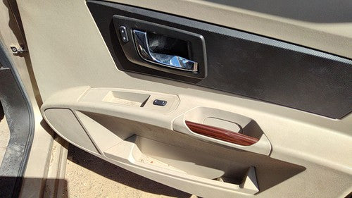 03-05 Cts Passenger Right Front Door Trim Panel With Switches Neutral 702