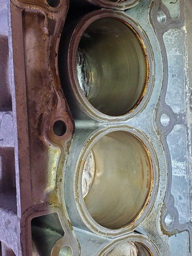 13-19 Nissan Sentra 1.8L Lower Rotating Short Block With Crankshaft Pistons Rods