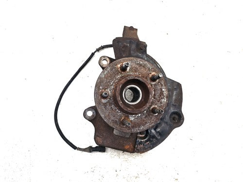 97-02 Expedition Passenger Right Front Spindle Steering Knuckle With Wheel Hub