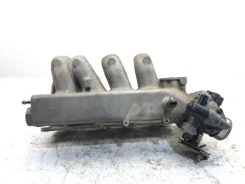 1997-2000 Ford Escort Upper Intake Manifold Assembly Plenum 2.0L Throttle Valve
