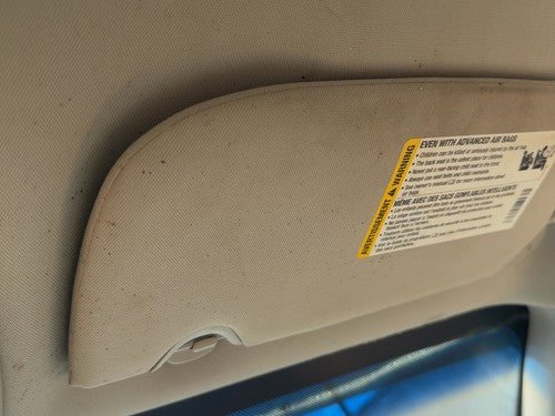 06-07 Monte Carlo Passenger Right Sun Visor Oem Illumination Top Lamp Gray 832