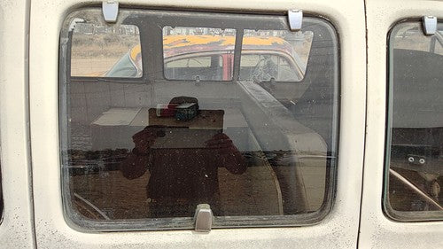 1971-1977 Dodge Van B200 Passenger Right Rear Side Window Door Glass Oem Back