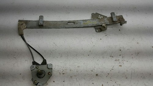 1986-1997 Nissan Hardbody Pickup Passenger Front Window Regulator Manual