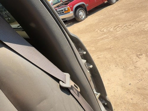 2000-2006 Chevy Suburban 1500 Driver Left Upper B-Pillar Trim Panel Gray 92I