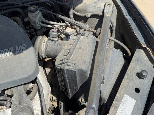 10-11 Impala Complete Air Intake Cleaner Filter Box Housing With Tube Oem 3.9L