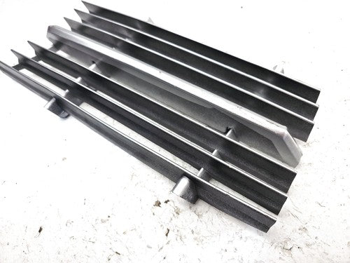 1972-1980 Mercedes 450Sl 107 Front Grille Assembly Pair Set Oem