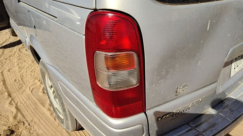 1997-2005 Chevy Venture Driver Left Tail Light Brake Lamp Oem Rear 10353279