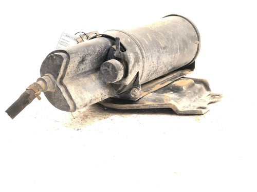 2002-2004 Ford F250 Super Duty Fuel Vapor Canister Charcoal Housing Oem 6.8L V10