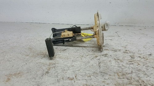 2005-2007 Ford Freestyle Oem Passenger Fuel Pump Assembly With Sending Unit